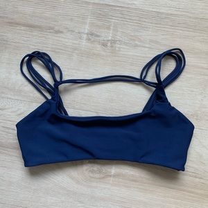 Mikoh Top